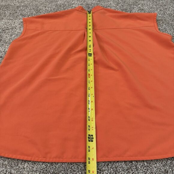 FIGS Rafaela Oversized Scrub Top WXXSW1003 Sunset Orange Size Medium NWOT - Picture 9 of 10